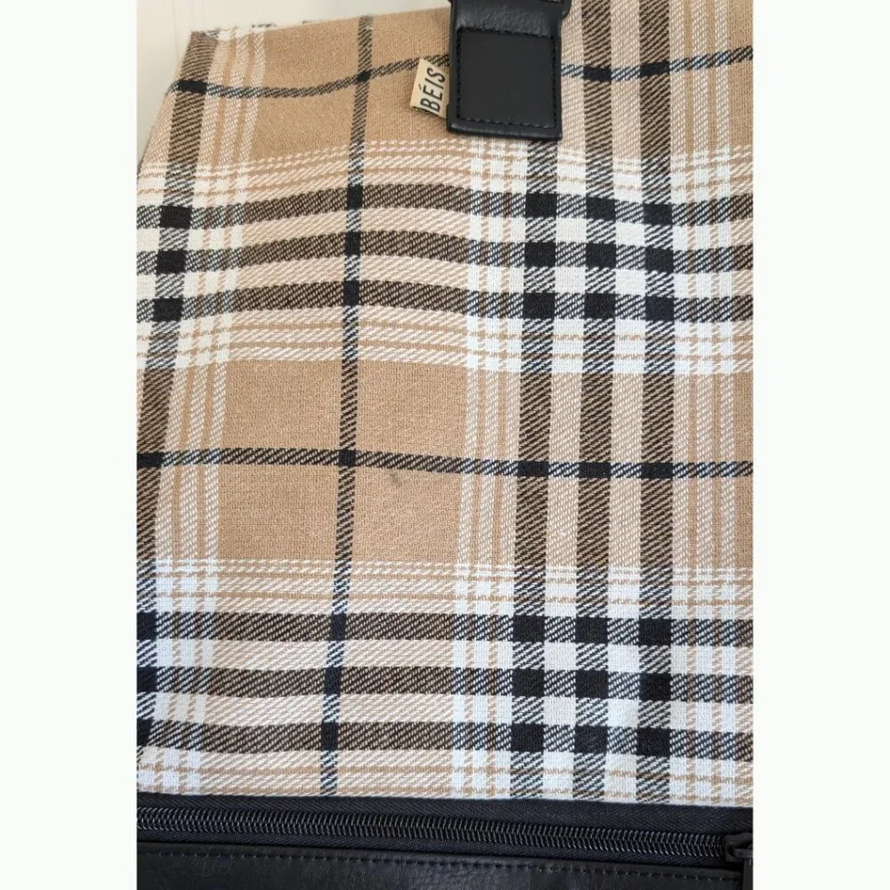 RARE BÉIS The Weekender Bag in Plaid - Limited Edition! Used Once - Like New - Picture 6 of 7